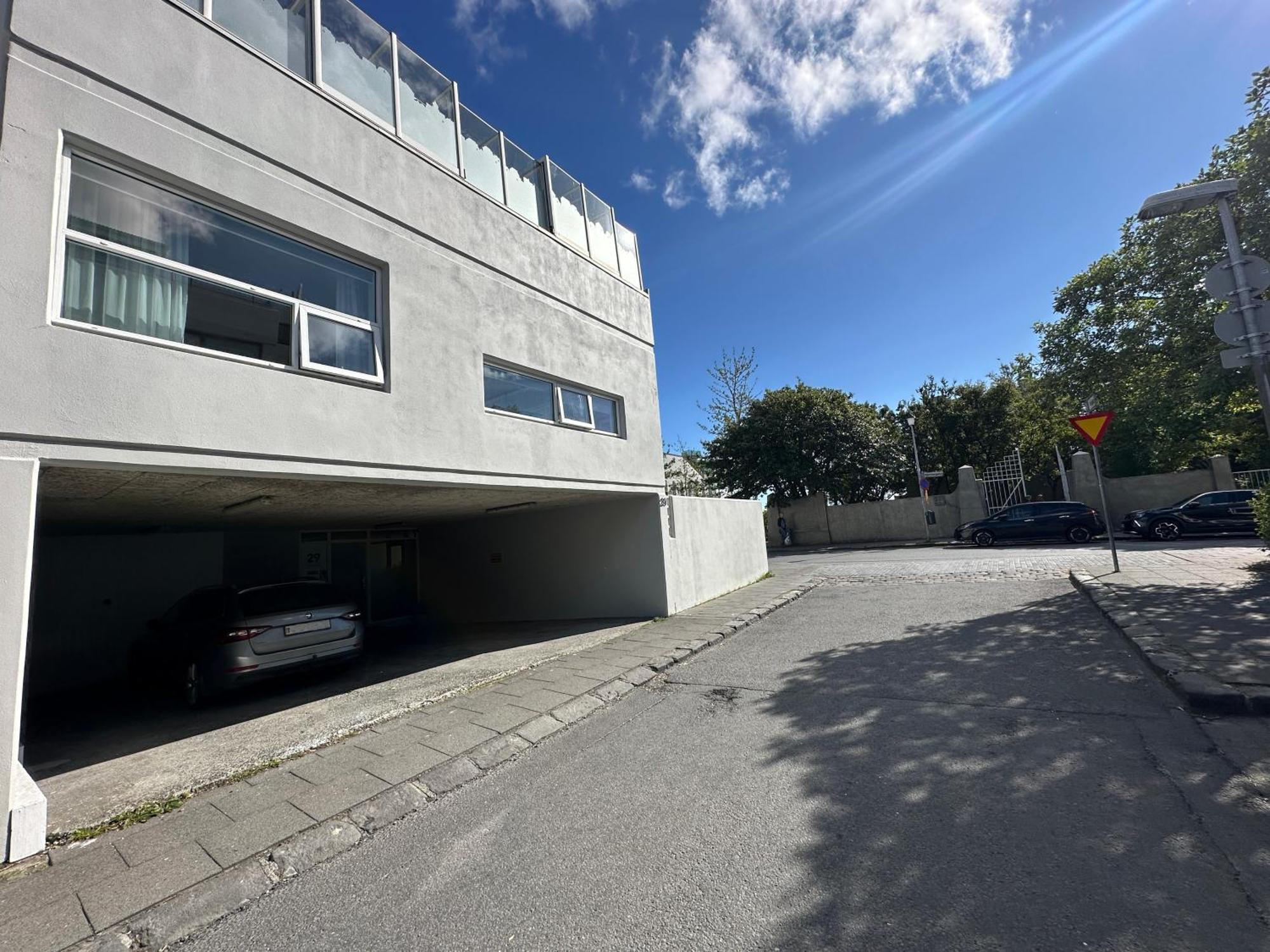 þorsgata Apartment *